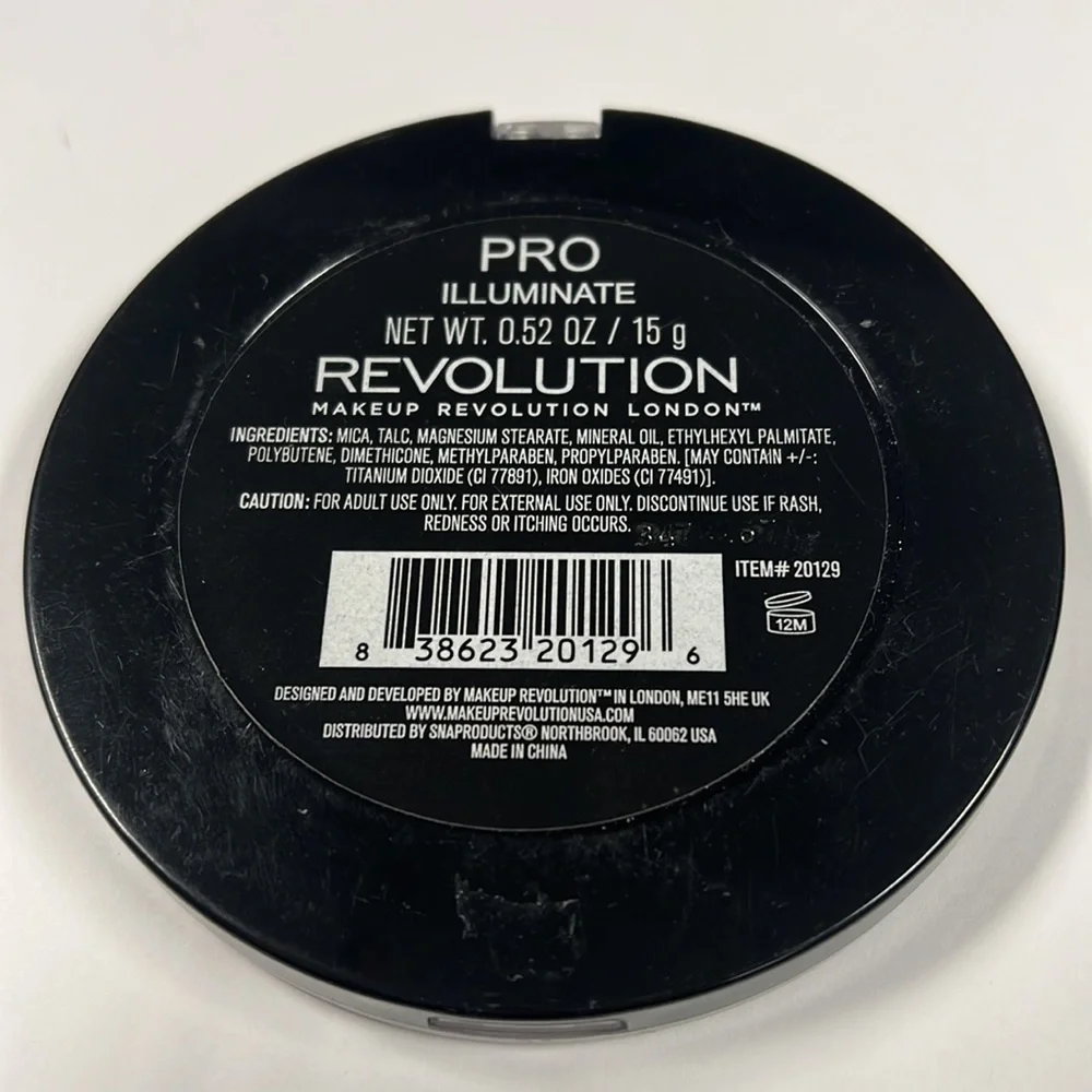 REVOLUTION Makeup Revolution London Pro Illuminate Highlighter - 15g